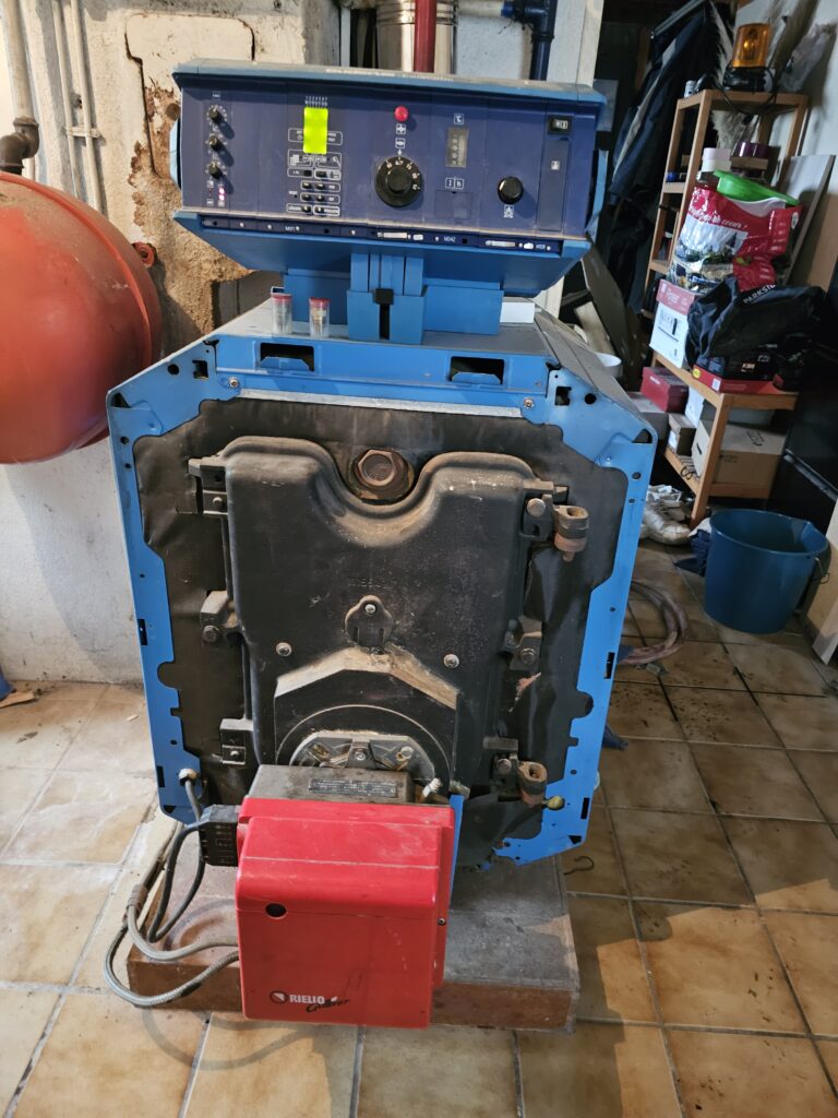 Entretien d&rsquo;une chaudière FIOUL à Exincourt à proximité de Taillecourt